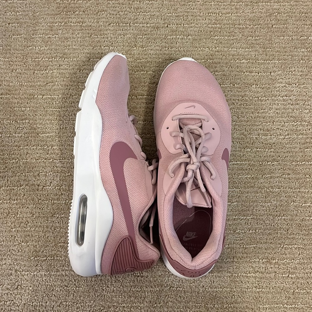 Nike air shoes